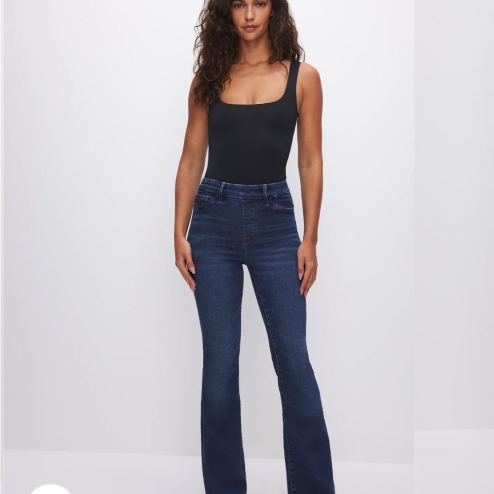 Good American good legs Flare pull on indigo Jeans